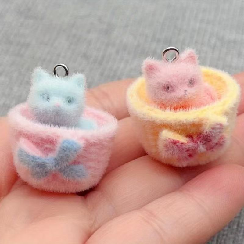 4 Stück 3D-Plüsch-Katzenanhäng – Jewelry Making Birthday Party Bewertung und Preis