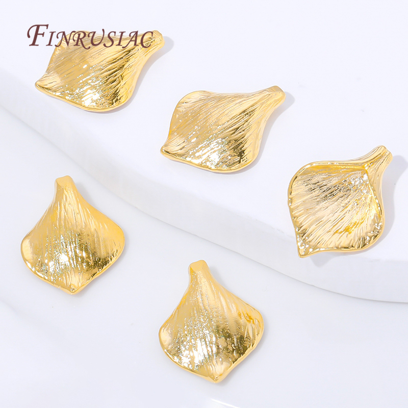 18K vergoldete Calla-Lilien-Pe – Bead Cap Flower Bewertung und Preis